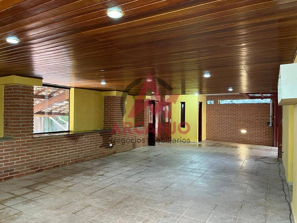 Casa à venda com 4 quartos, 400m² - Foto 15