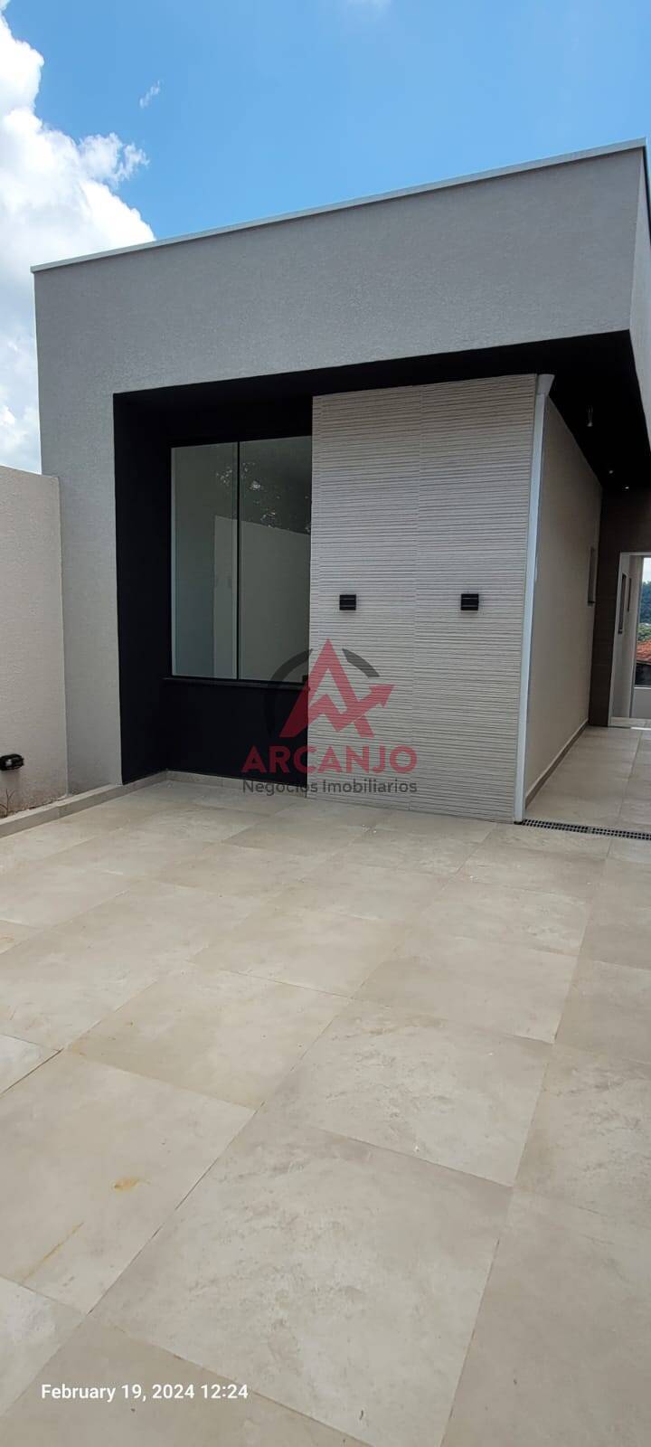 Casa à venda com 2 quartos, 200m² - Foto 8