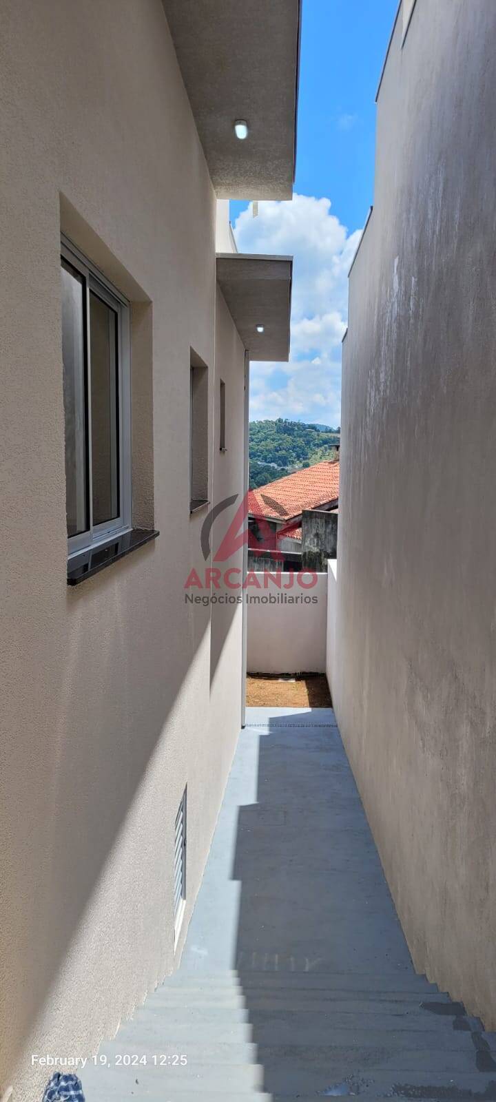 Casa à venda com 2 quartos, 200m² - Foto 10