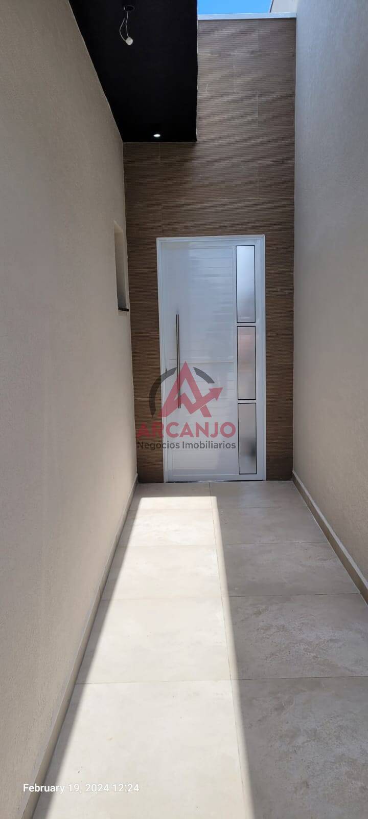 Casa à venda com 2 quartos, 200m² - Foto 11