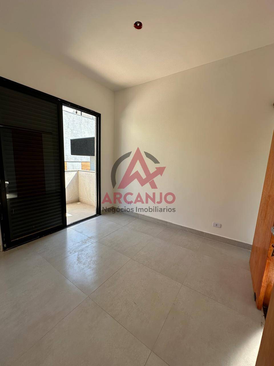 Casa à venda com 3 quartos, 360m² - Foto 8