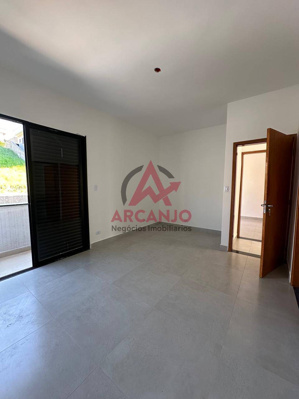 Casa à venda com 3 quartos, 360m² - Foto 9