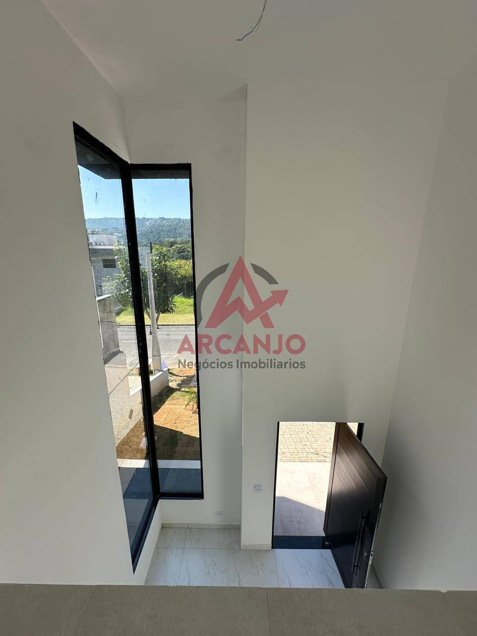 Casa à venda com 3 quartos, 360m² - Foto 17