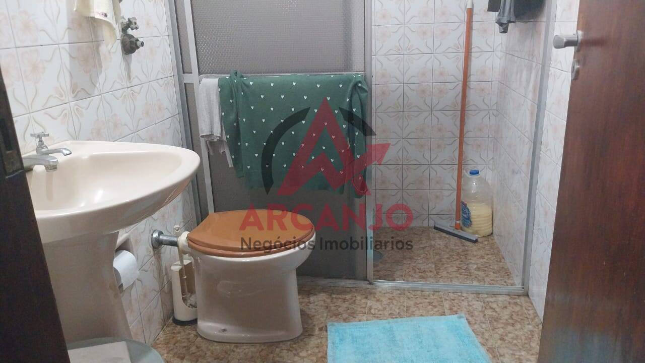 Sobrado à venda com 8 quartos, 370m² - Foto 42