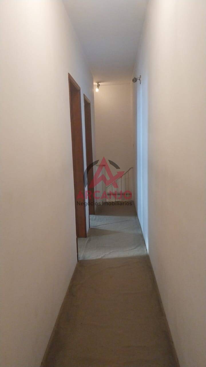 Sobrado à venda com 8 quartos, 370m² - Foto 50