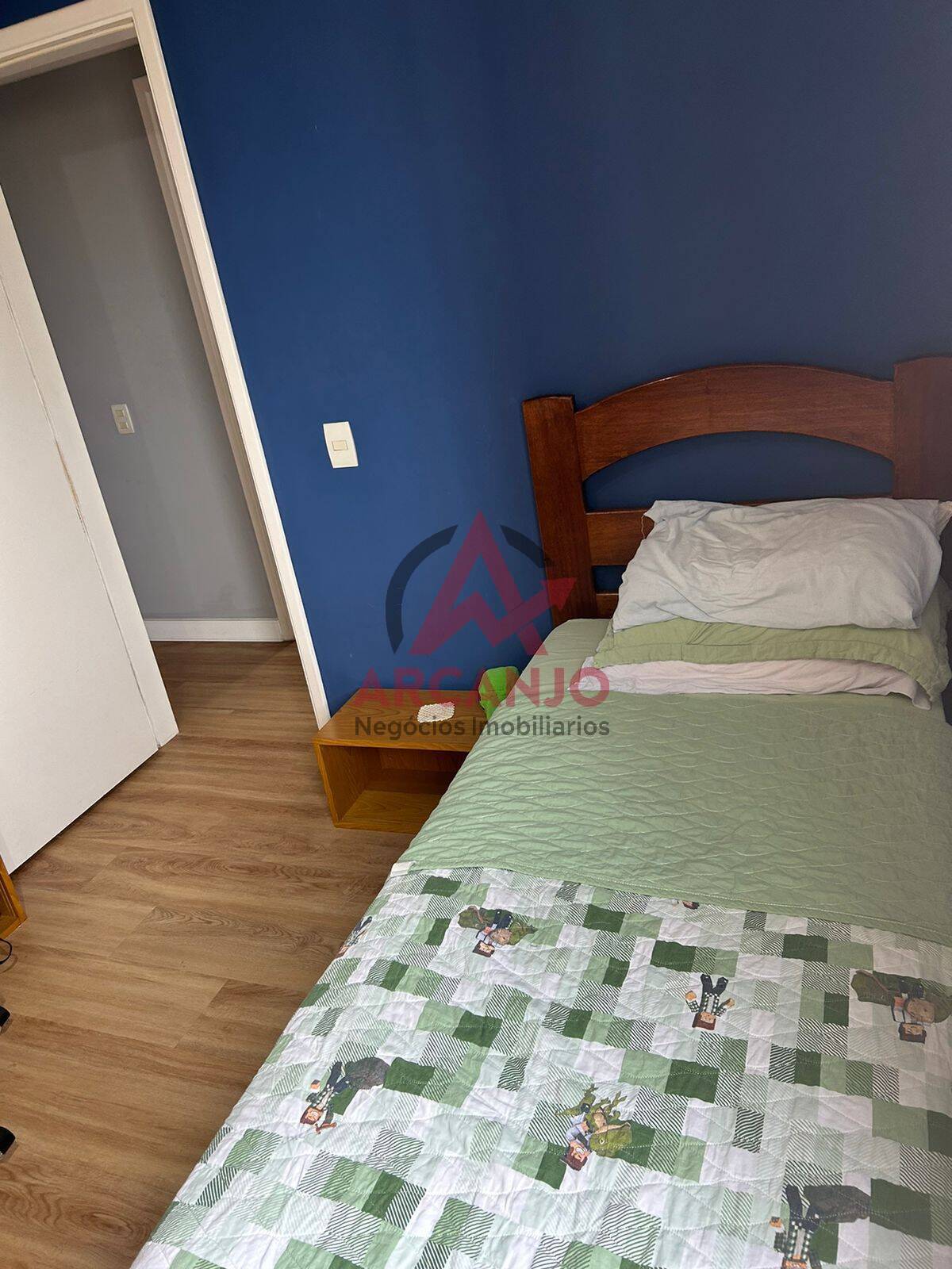 Apartamento à venda com 3 quartos, 96m² - Foto 8