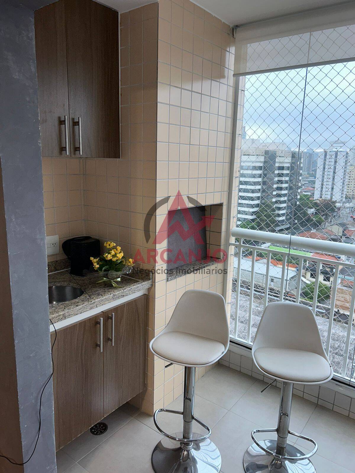 Apartamento à venda com 3 quartos, 96m² - Foto 3