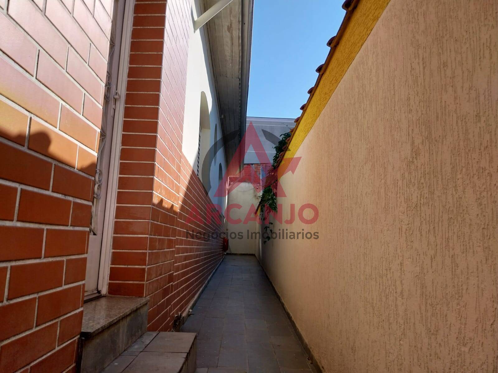 Casa à venda com 4 quartos, 145m² - Foto 19