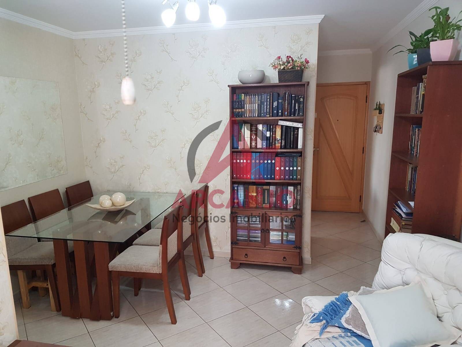 Apartamento à venda com 3 quartos, 54m² - Foto 2