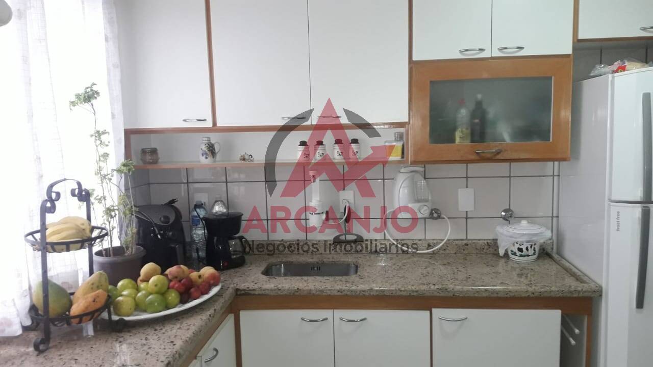 Apartamento à venda com 3 quartos, 82m² - Foto 13