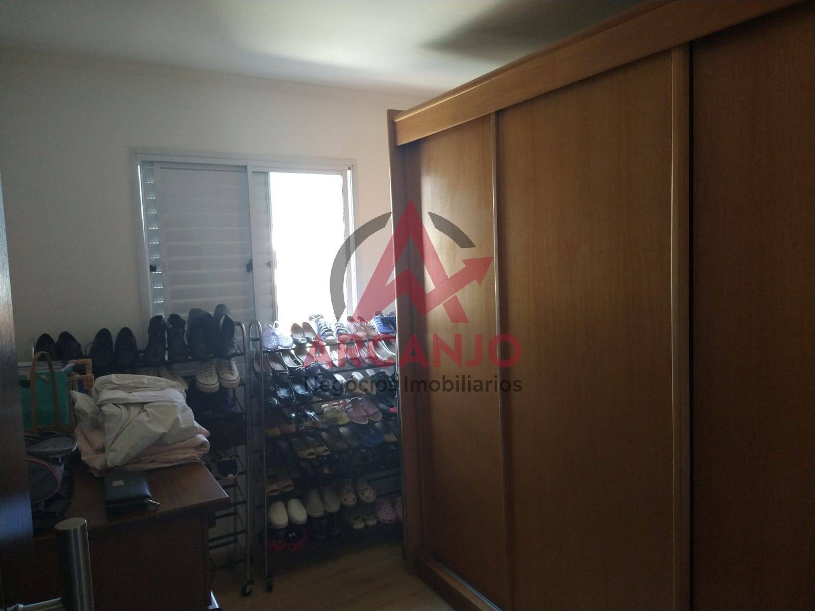 Apartamento à venda com 3 quartos, 76m² - Foto 11