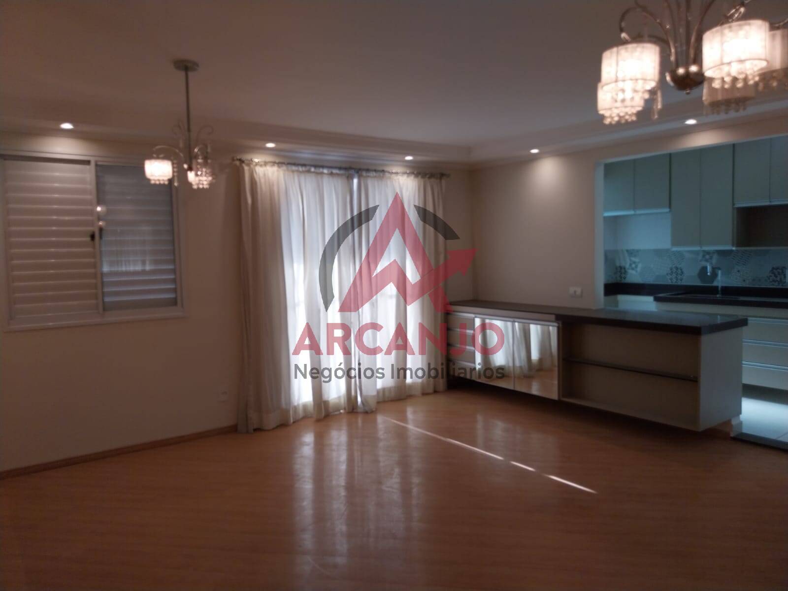 Apartamento à venda com 2 quartos, 75m² - Foto 5