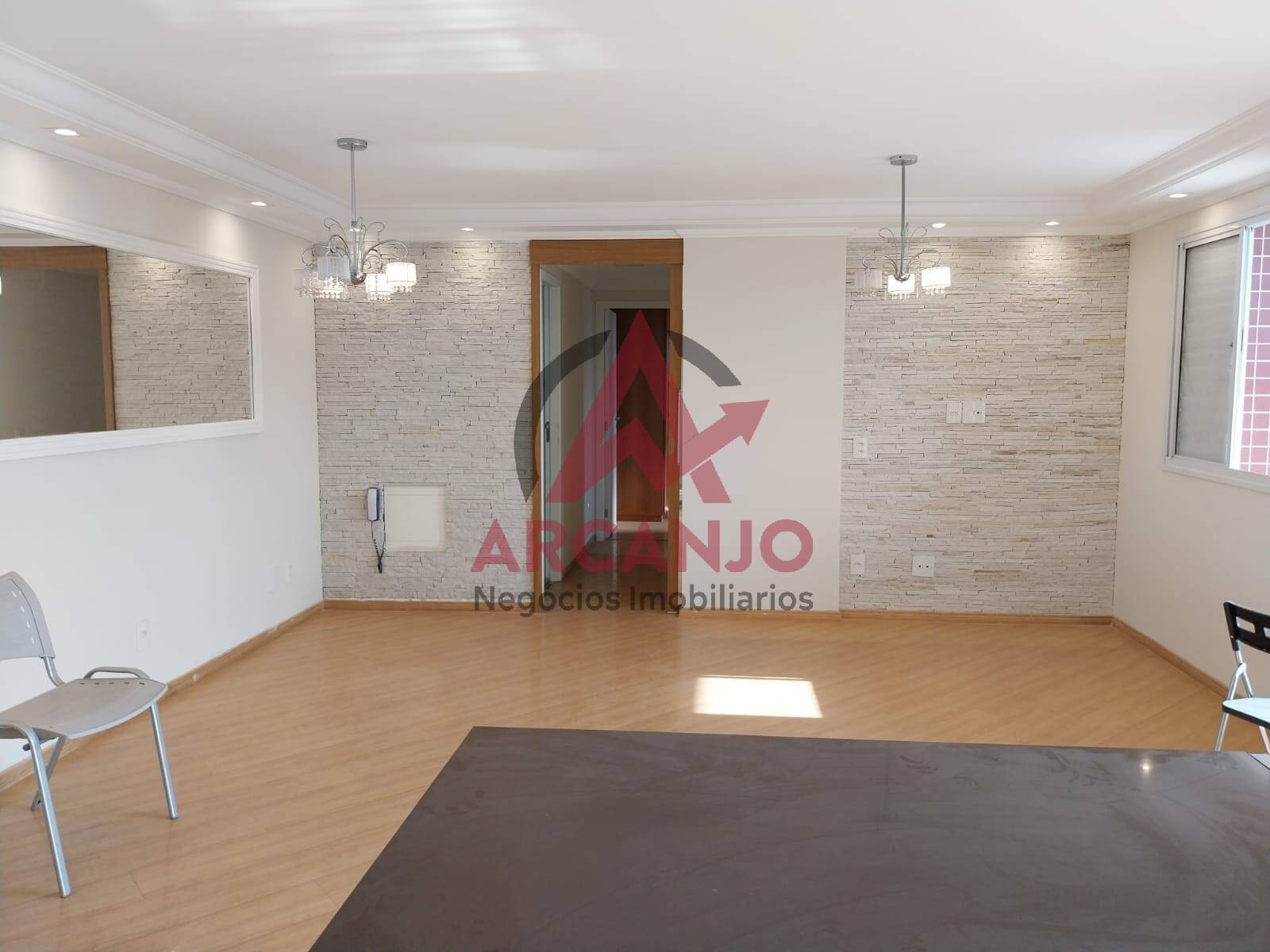 Apartamento à venda com 2 quartos, 75m² - Foto 11