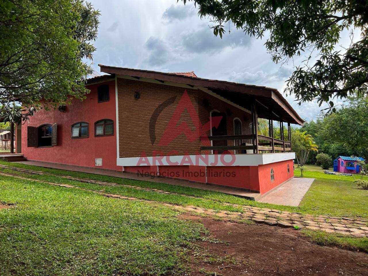 Fazenda à venda com 4 quartos, 1000m² - Foto 10