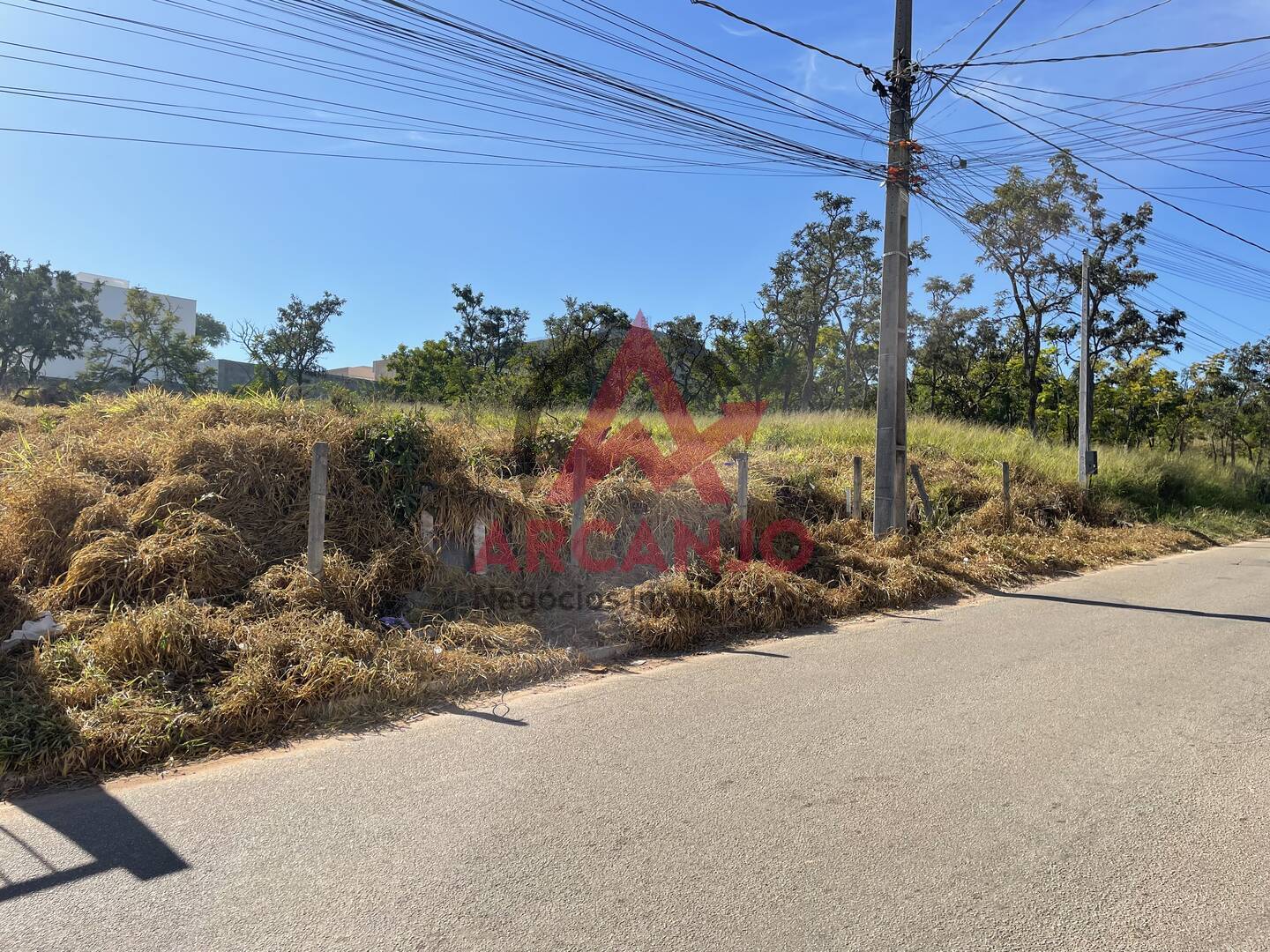 Terreno à venda, 500m² - Foto 1