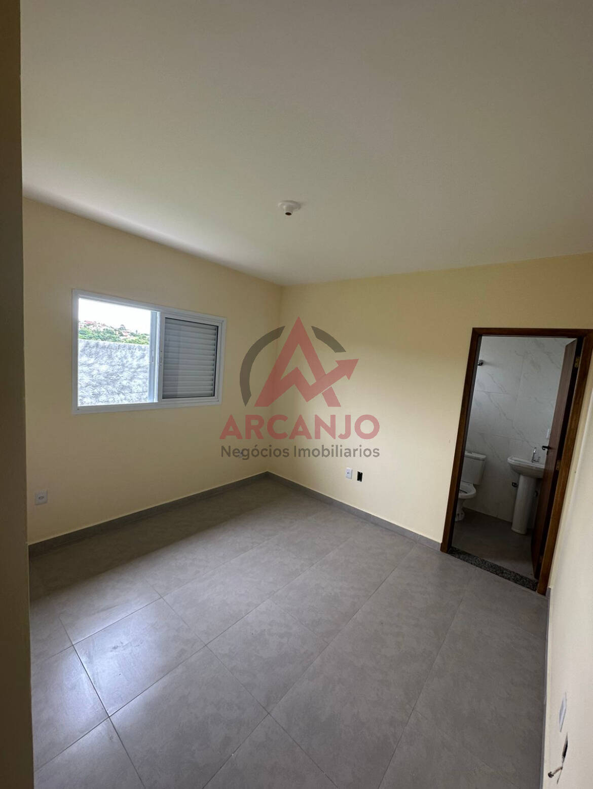 Casa à venda com 3 quartos, 125m² - Foto 4