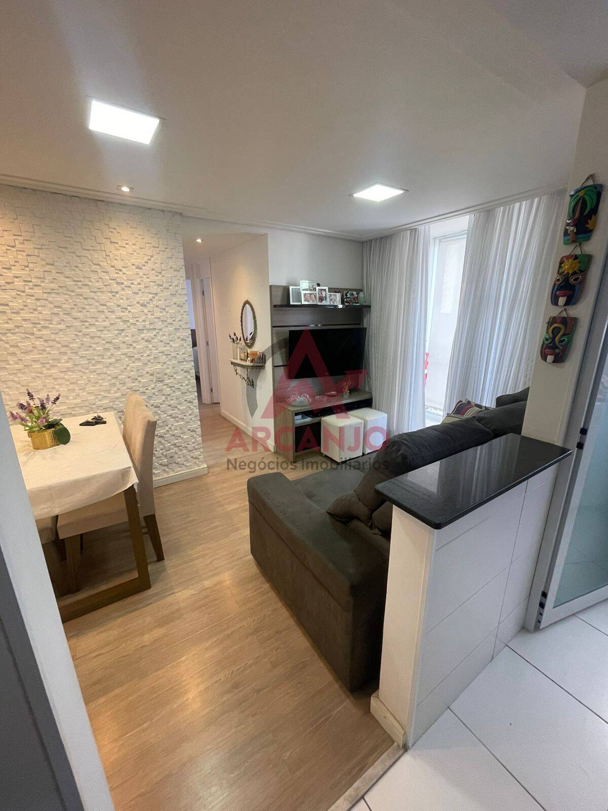 Apartamento à venda com 2 quartos, 45m² - Foto 4