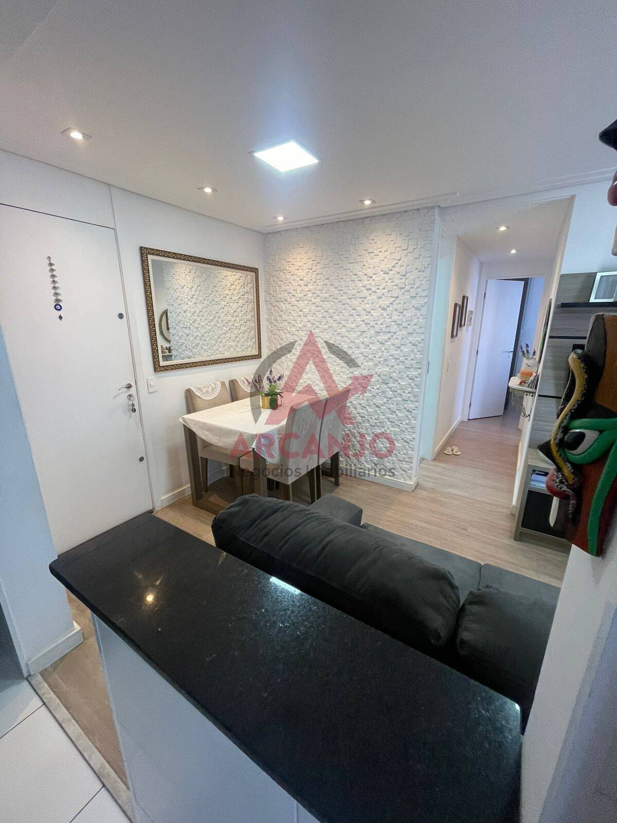 Apartamento à venda com 2 quartos, 45m² - Foto 3