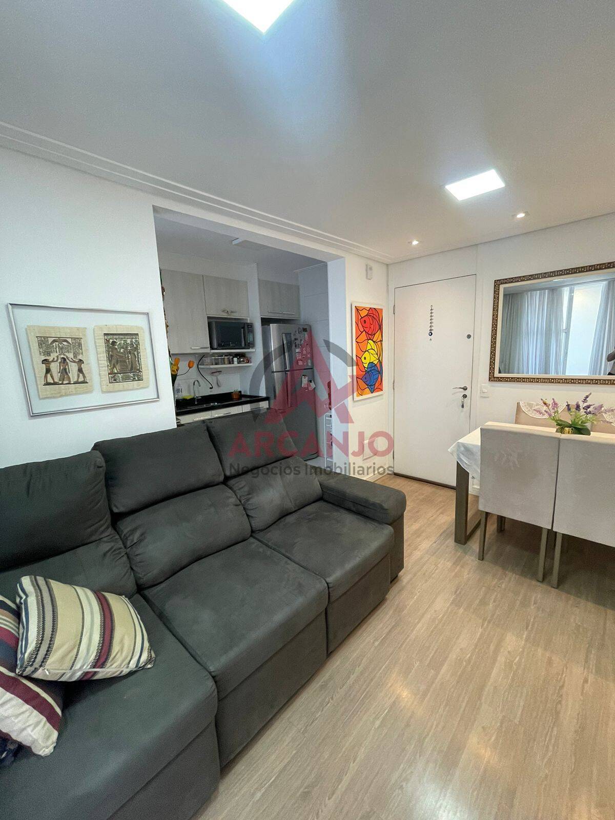 Apartamento à venda com 2 quartos, 45m² - Foto 2