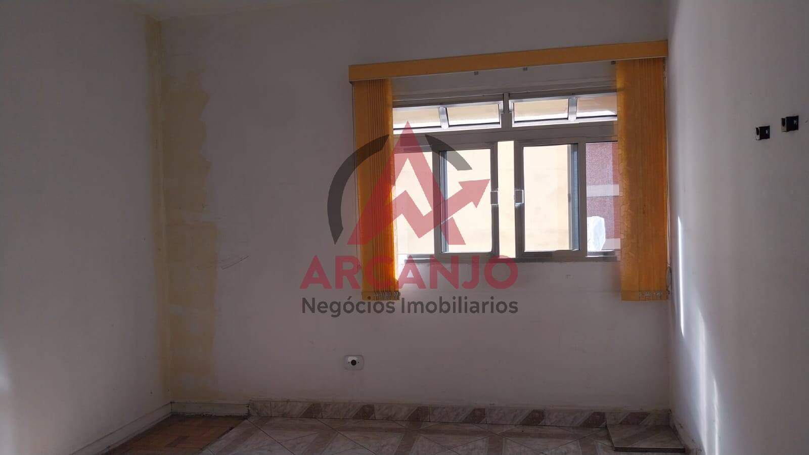 Apartamento à venda com 2 quartos, 42m² - Foto 4