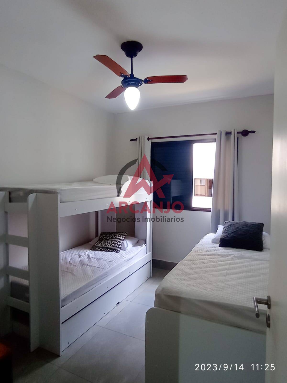 Apartamento para alugar com 2 quartos, 70m² - Foto 20