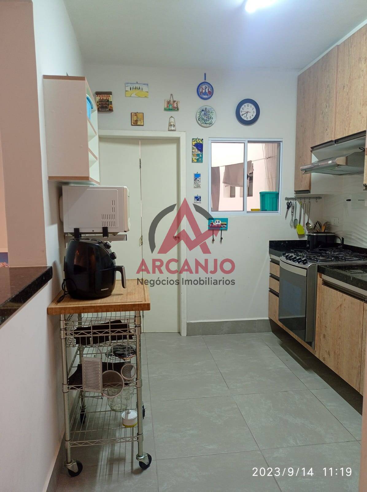 Apartamento para alugar com 2 quartos, 70m² - Foto 27