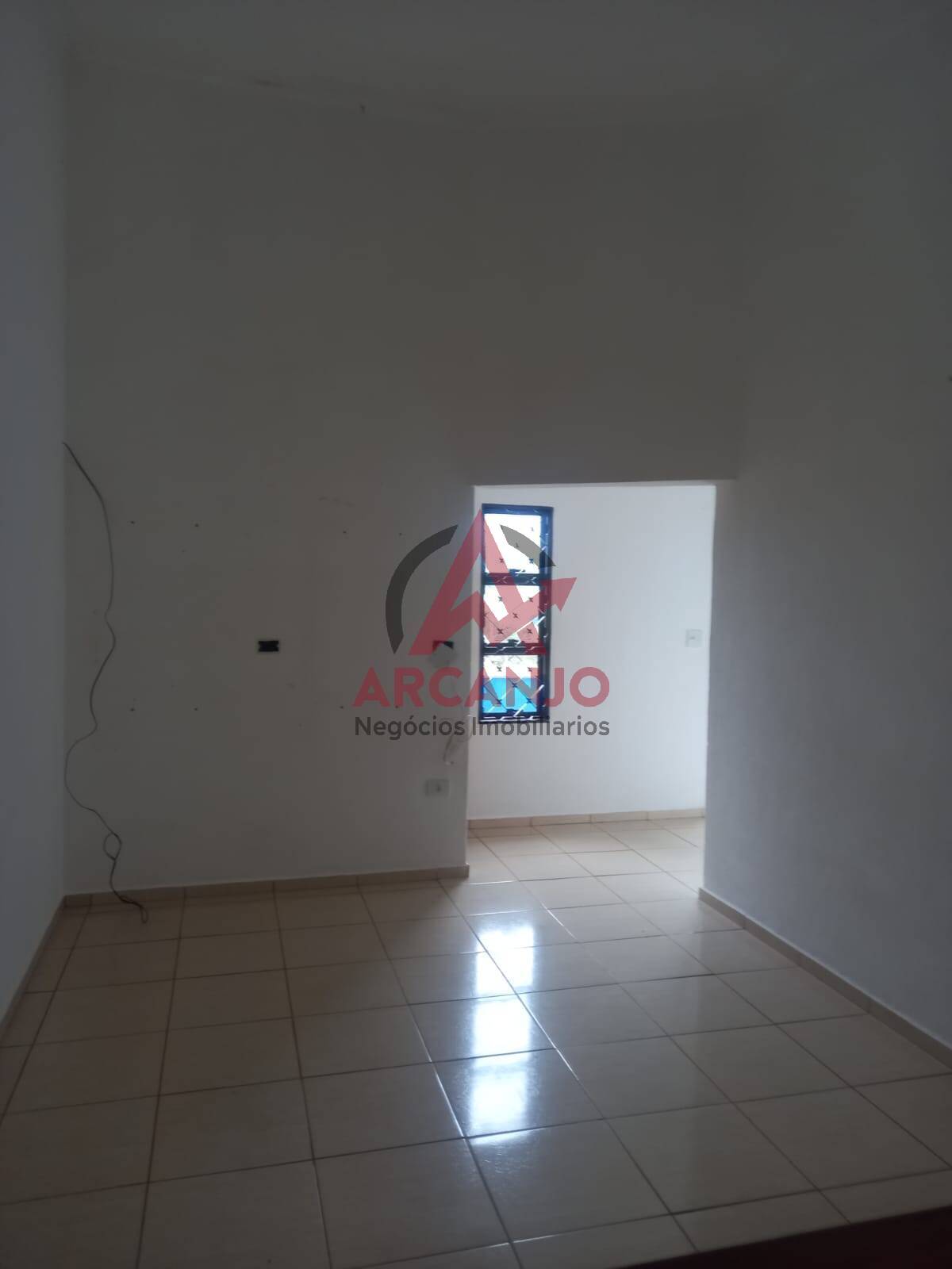 Casa à venda com 5 quartos, 156m² - Foto 3