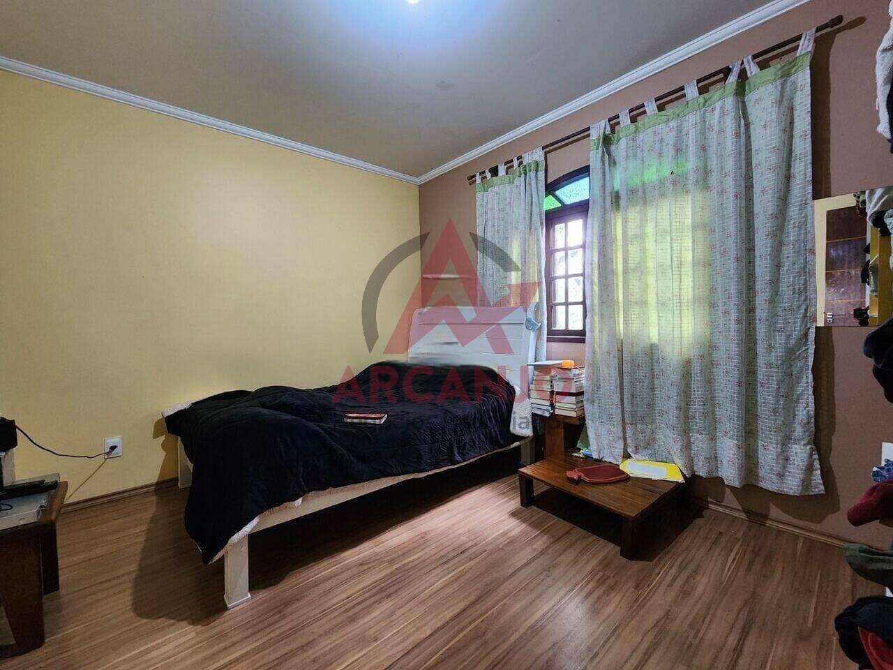 Casa à venda com 3 quartos, 236m² - Foto 23