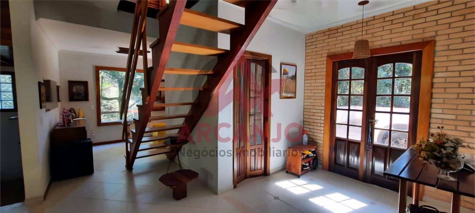 Casa à venda com 3 quartos, 236m² - Foto 29