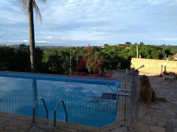 Fazenda à venda com 2 quartos, 160m² - Foto 1