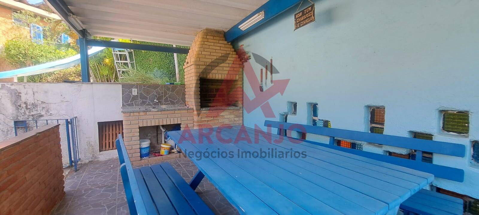 Casa à venda com 4 quartos, 320m² - Foto 24