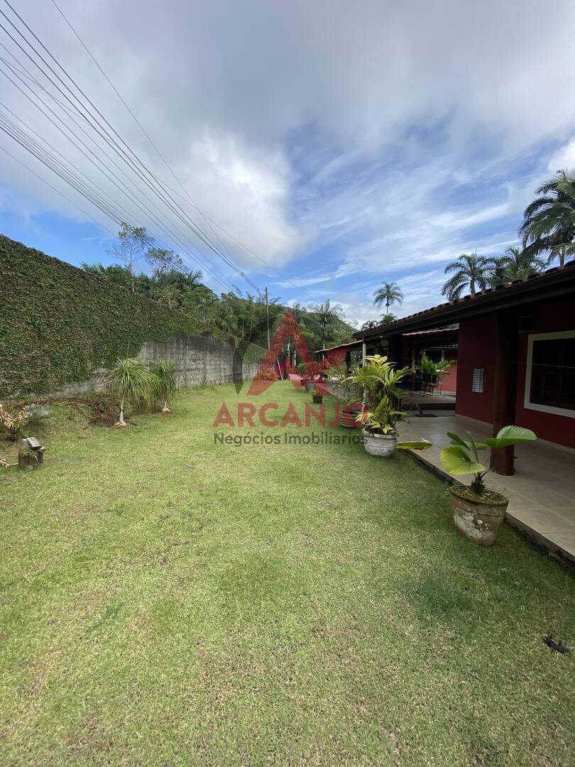 Fazenda à venda com 8 quartos, 700m² - Foto 6