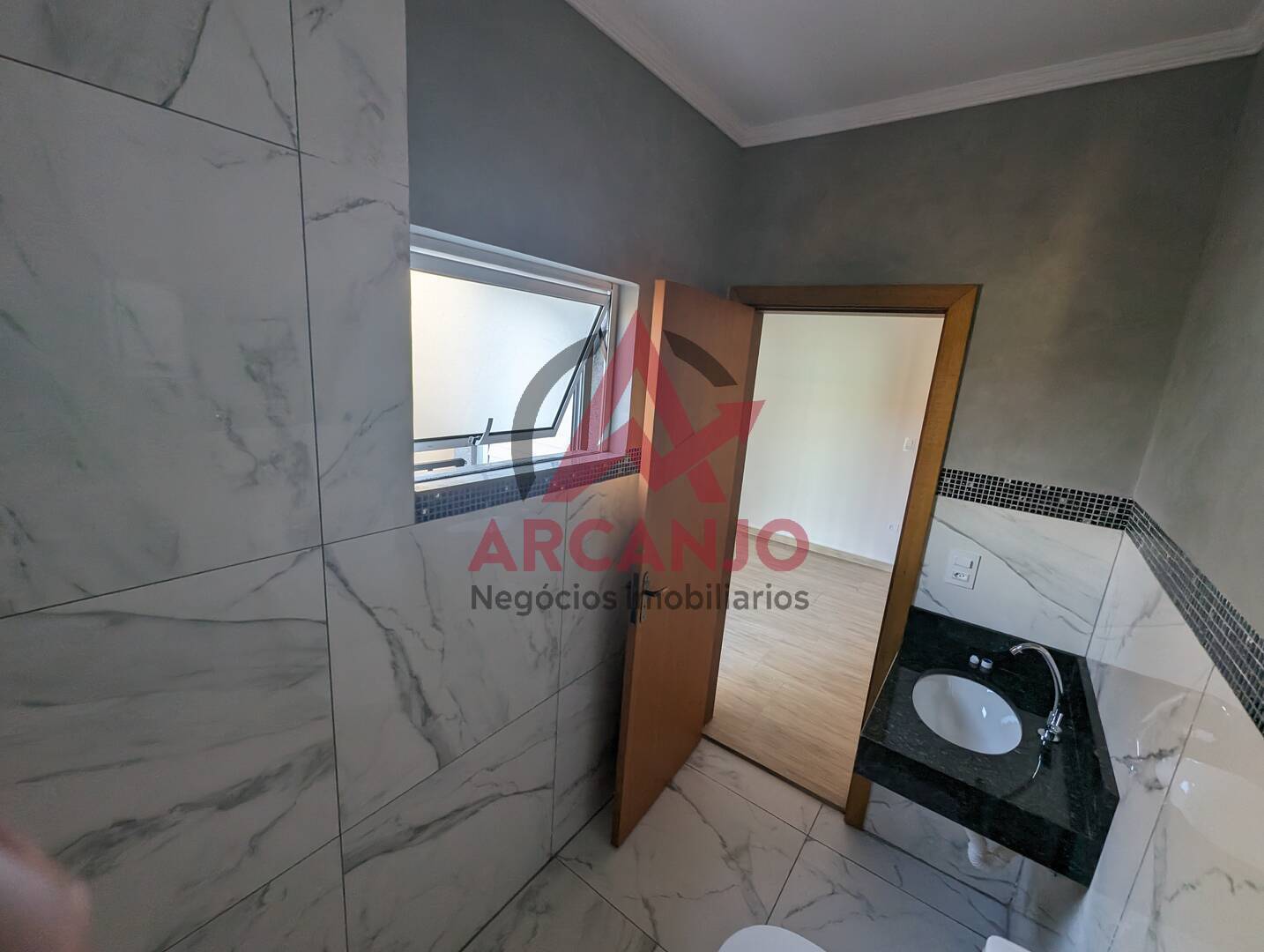 Casa à venda com 2 quartos, 105m² - Foto 18