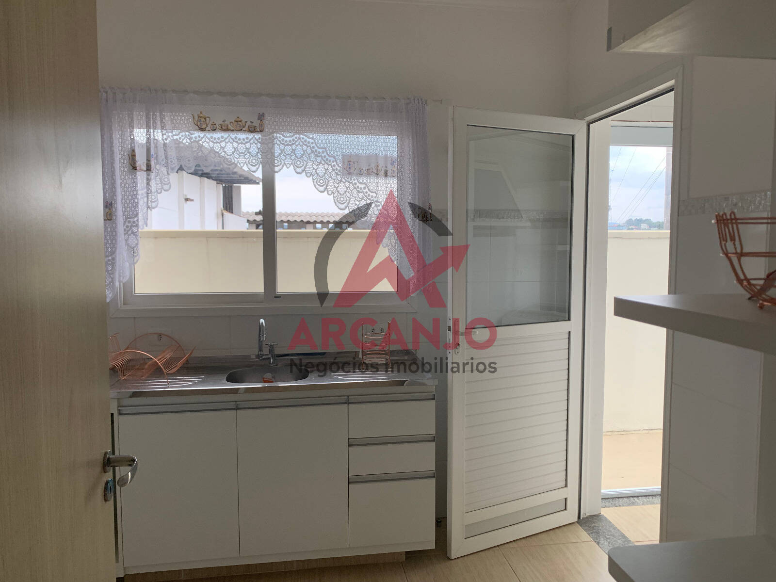 Casa à venda com 3 quartos, 86m² - Foto 18