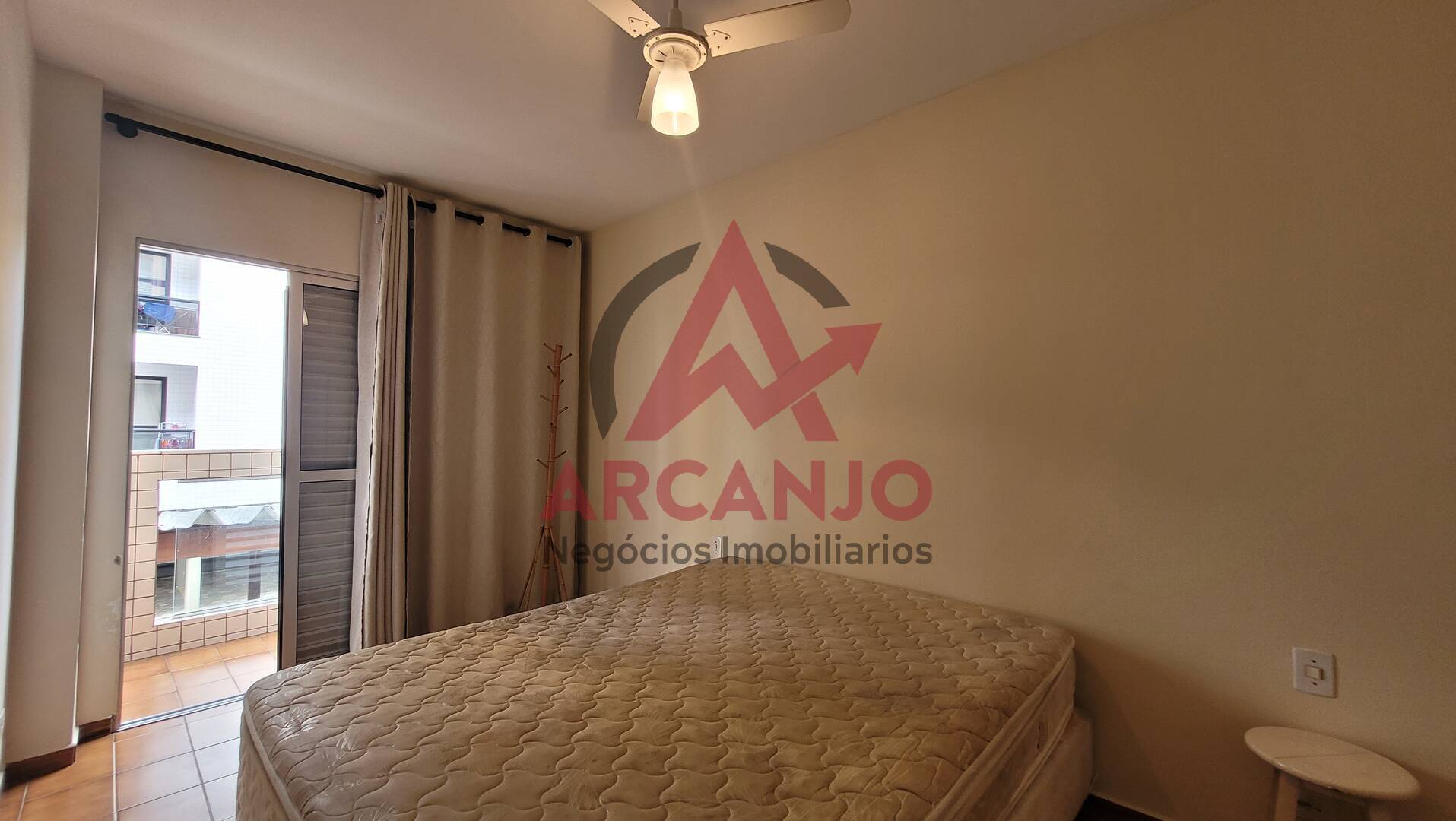 Apartamento à venda com 2 quartos, 73m² - Foto 11