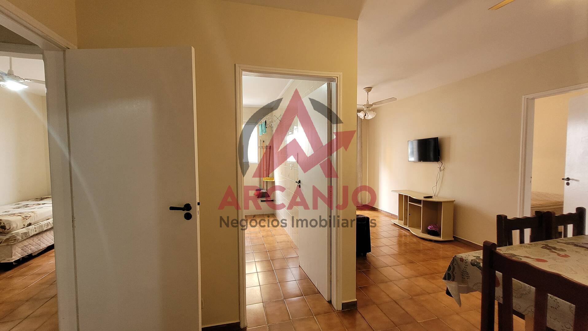 Apartamento à venda com 2 quartos, 73m² - Foto 4