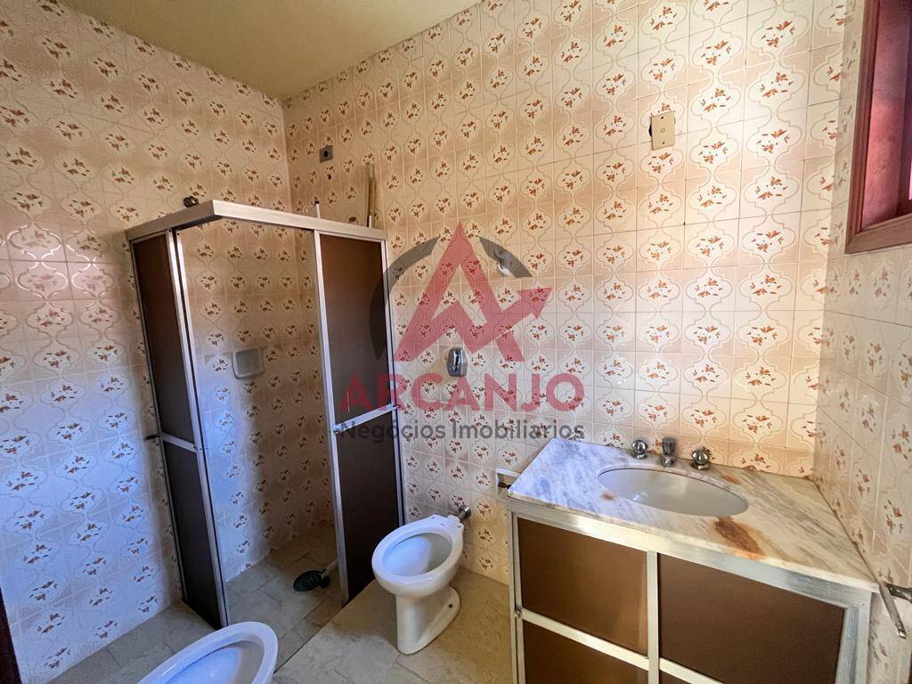 Casa à venda e aluguel com 5 quartos, 206m² - Foto 16