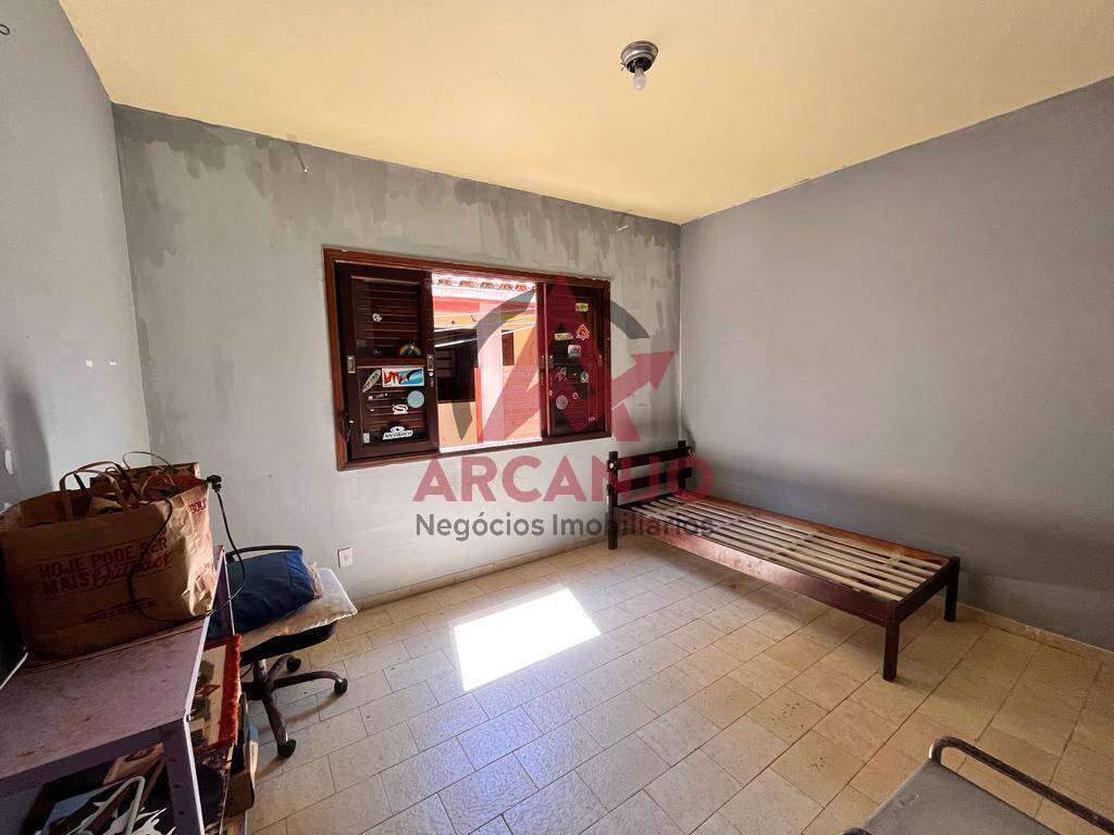 Casa à venda e aluguel com 5 quartos, 206m² - Foto 15