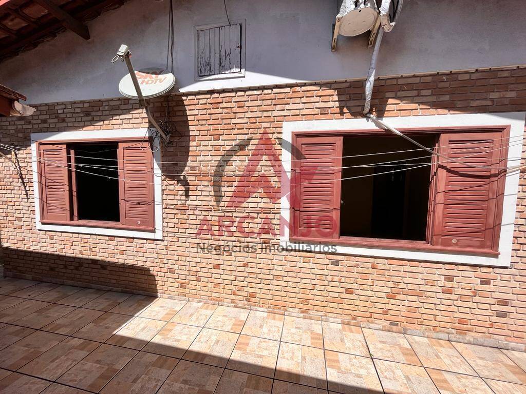 Casa à venda e aluguel com 5 quartos, 206m² - Foto 20