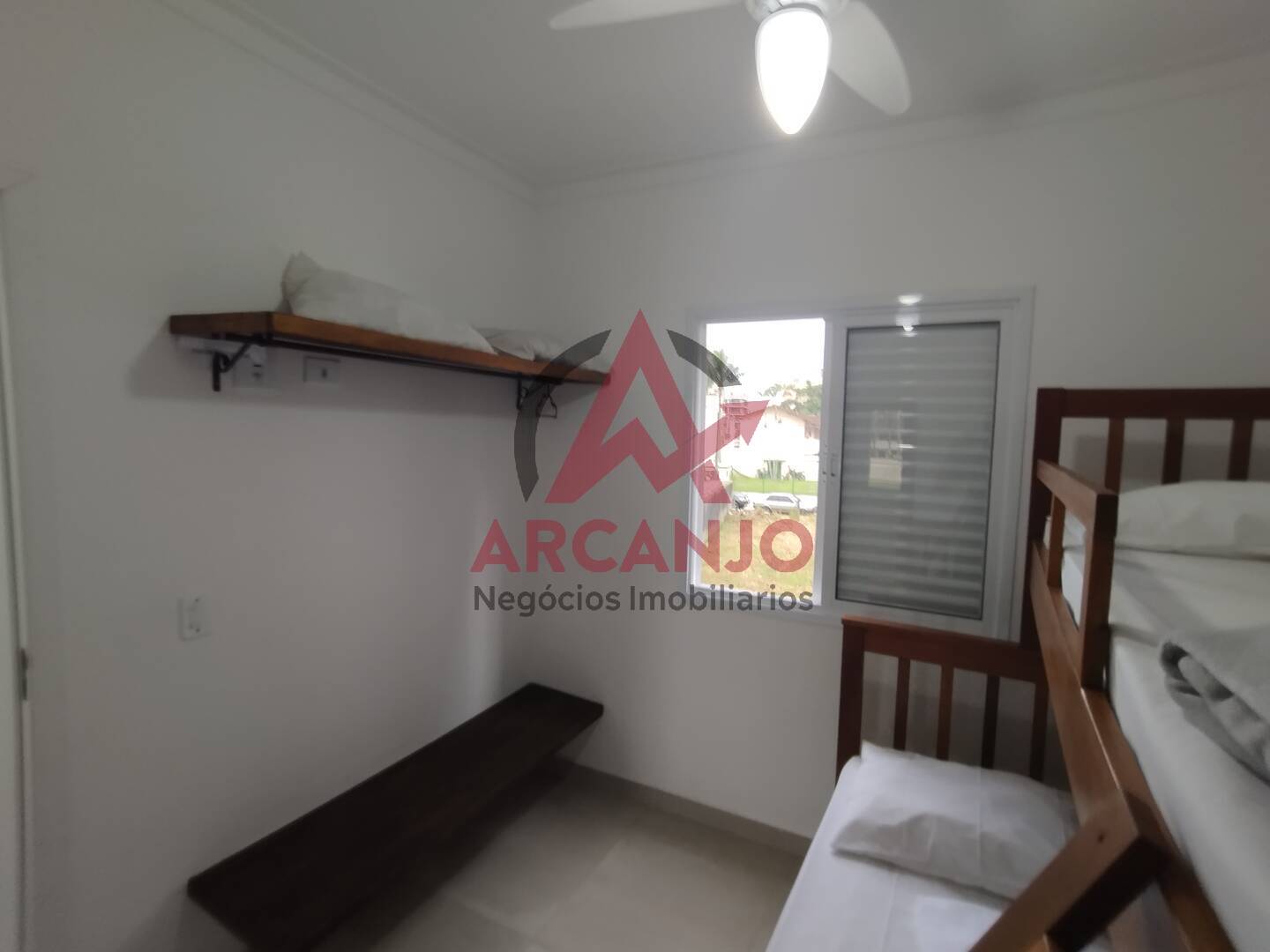 Apartamento à venda com 2 quartos, 70m² - Foto 9