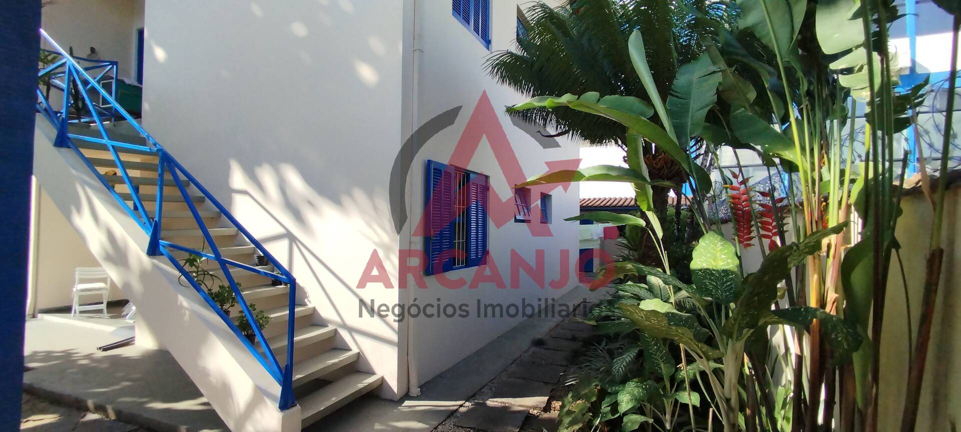 Apartamento à venda com 2 quartos, 61m² - Foto 4