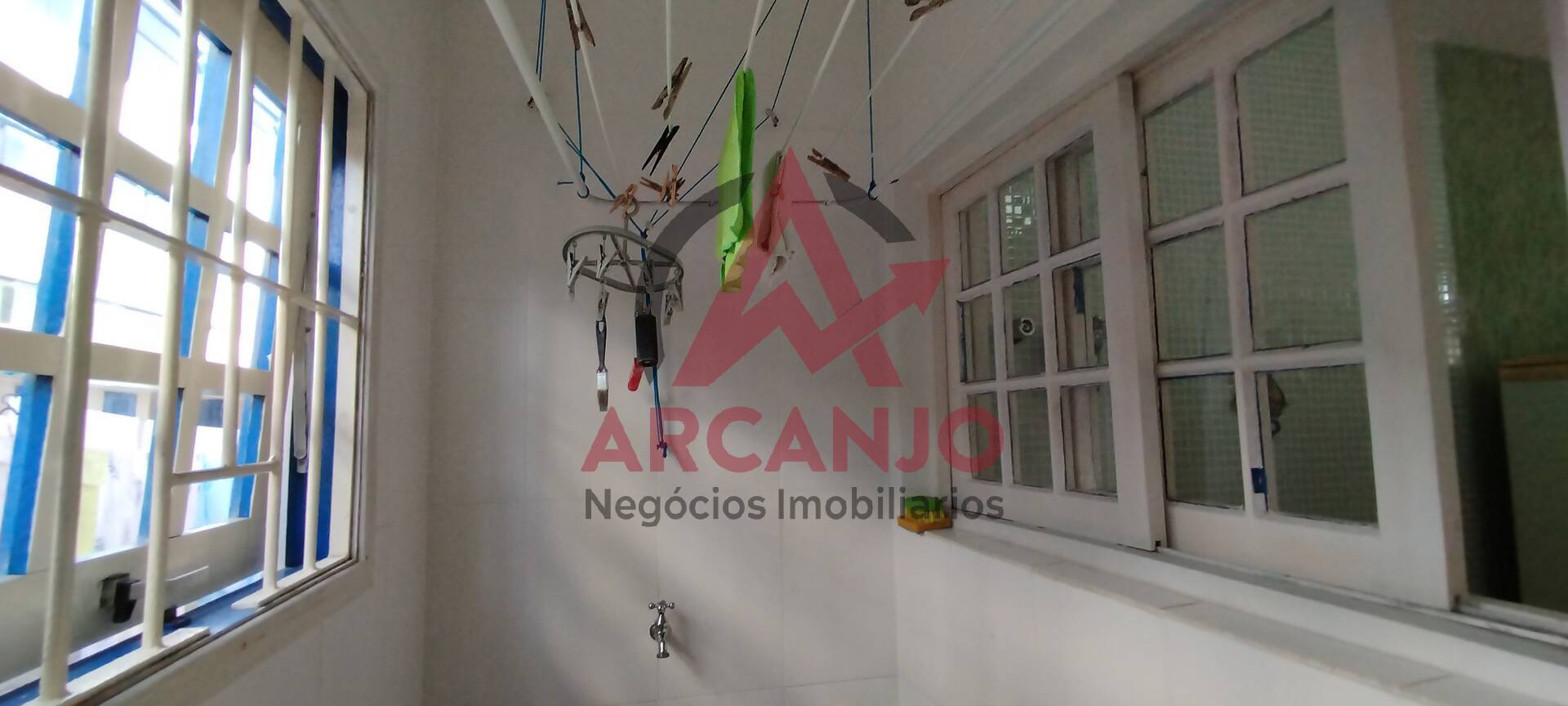 Apartamento à venda com 2 quartos, 61m² - Foto 25