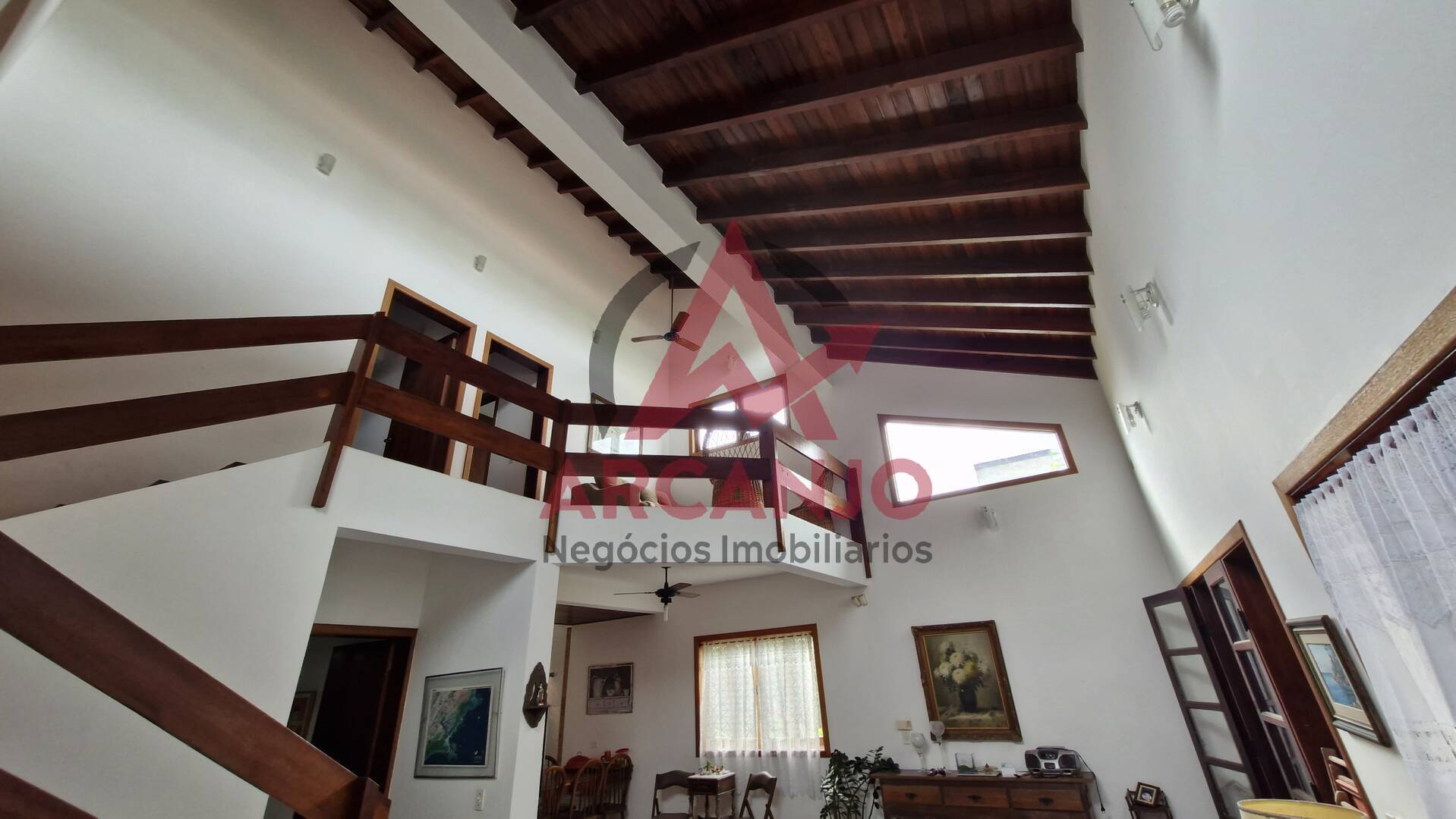 Casa à venda com 5 quartos, 193m² - Foto 37