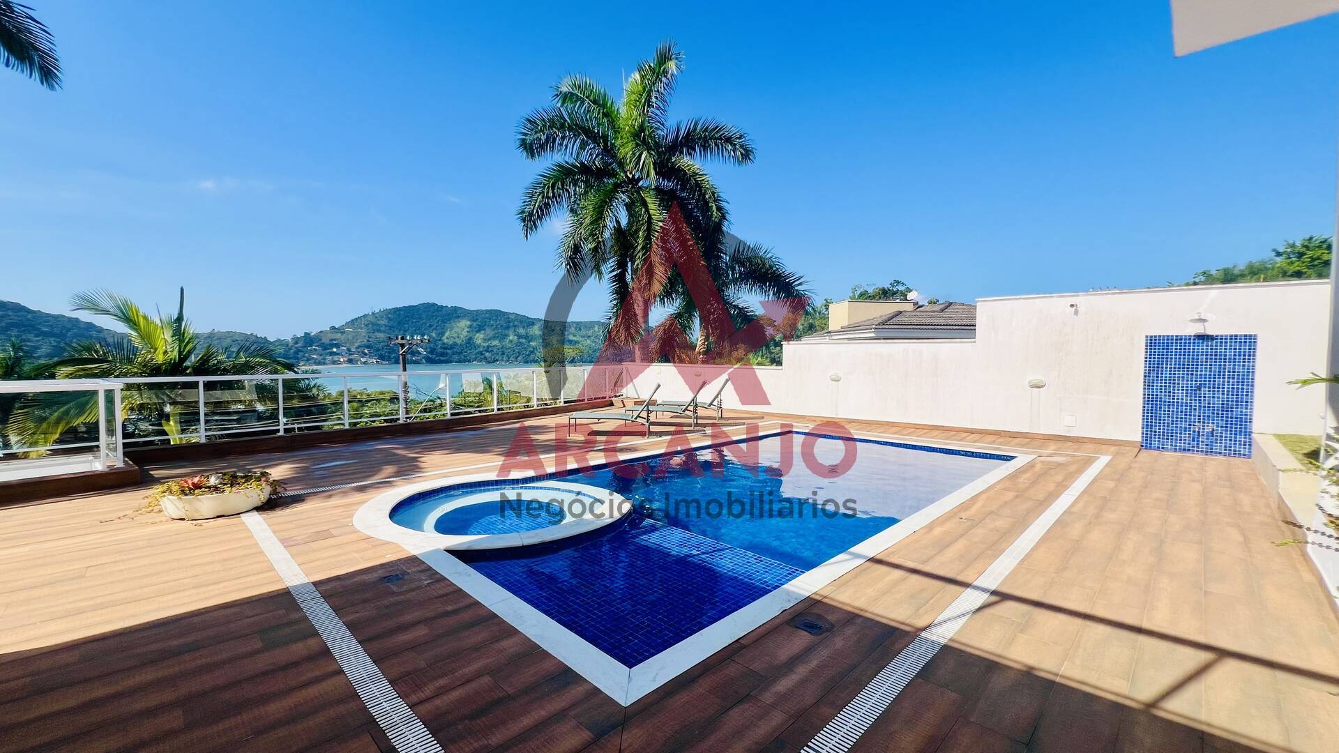 Casa à venda com 5 quartos, 603m² - Foto 30