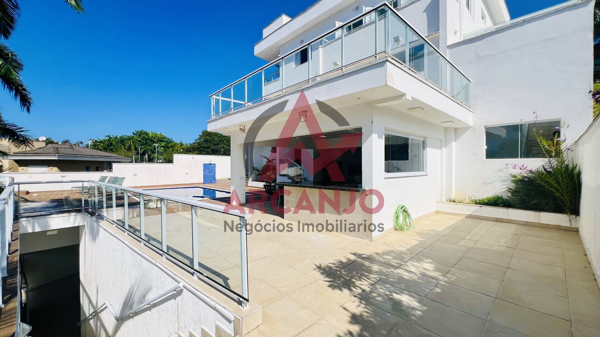 Casa à venda com 5 quartos, 603m² - Foto 3