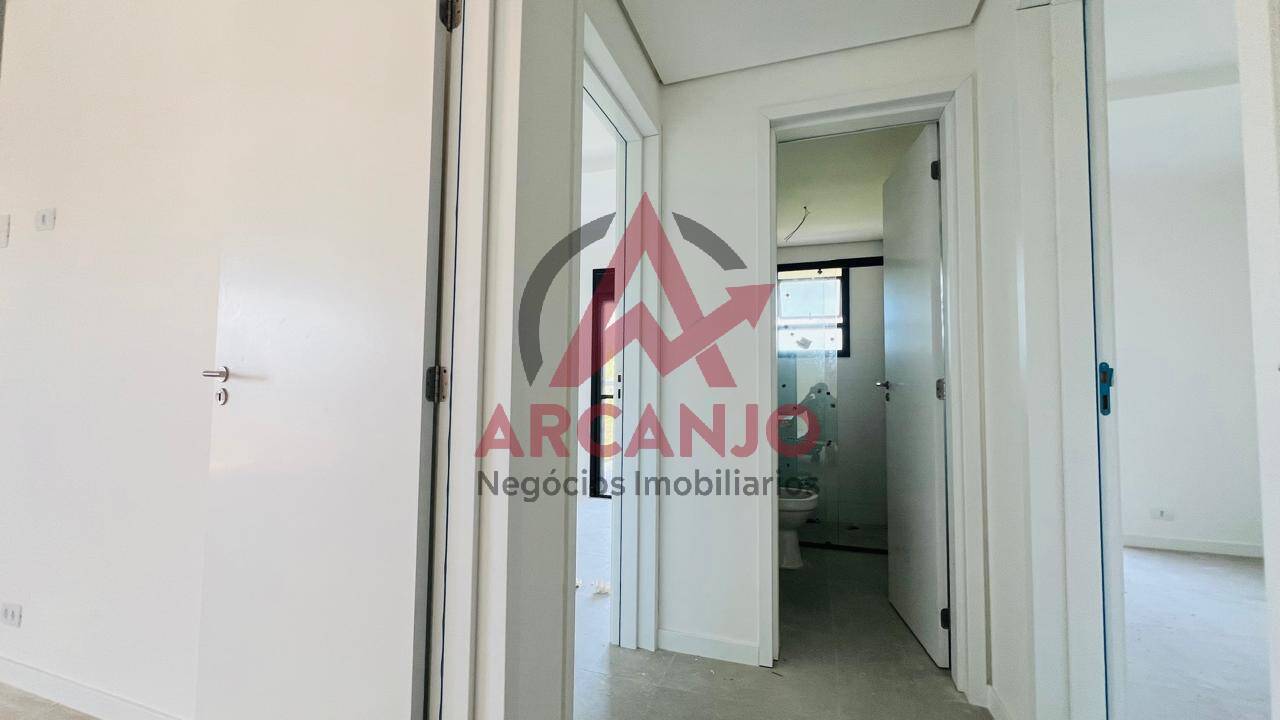 Apartamento para alugar com 3 quartos, 108m² - Foto 9