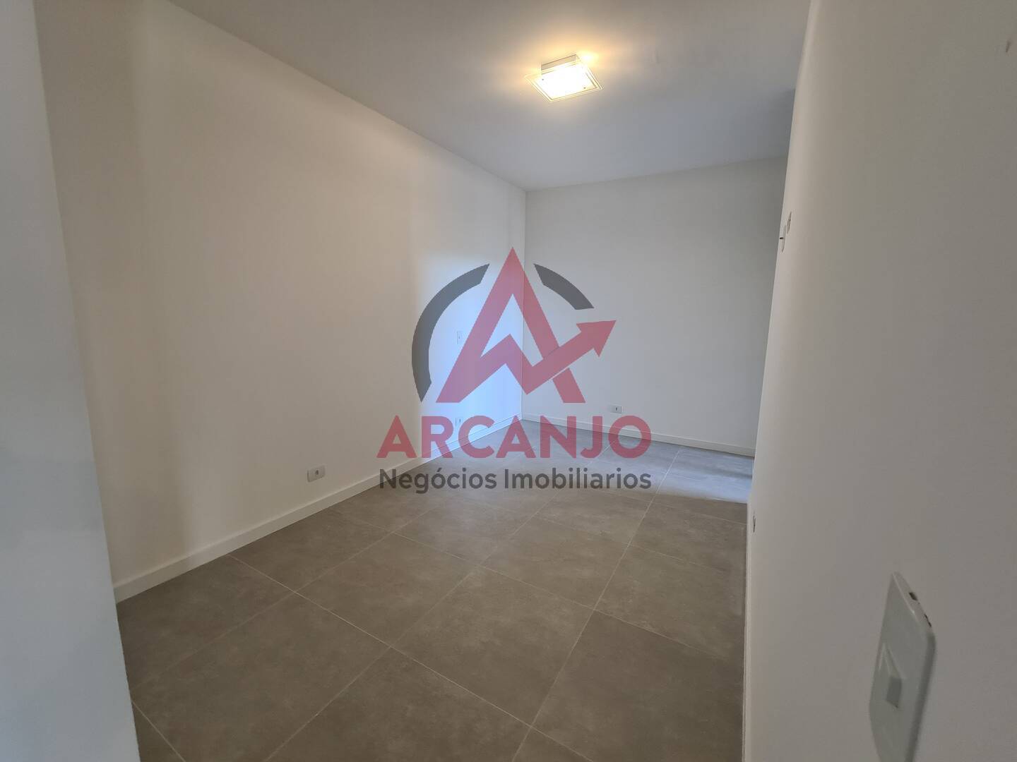 Apartamento para alugar com 3 quartos, 111m² - Foto 6