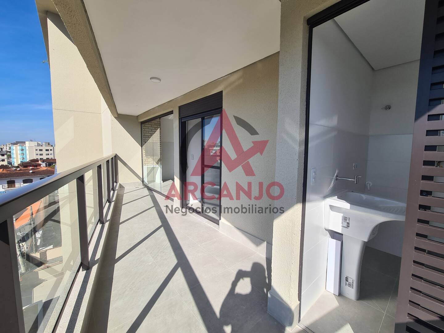 Apartamento para alugar com 3 quartos, 111m² - Foto 17