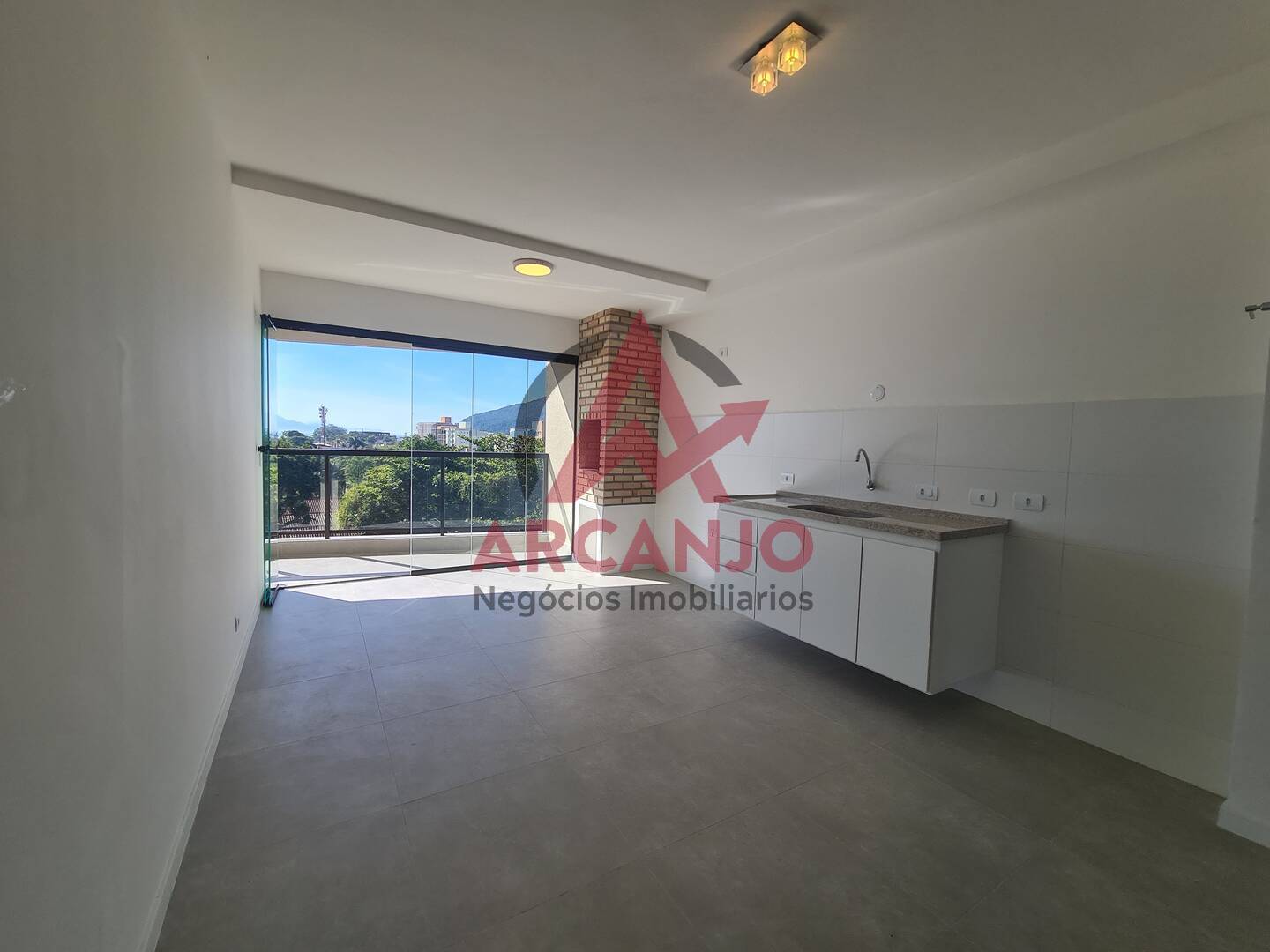 Apartamento para alugar com 3 quartos, 111m² - Foto 4