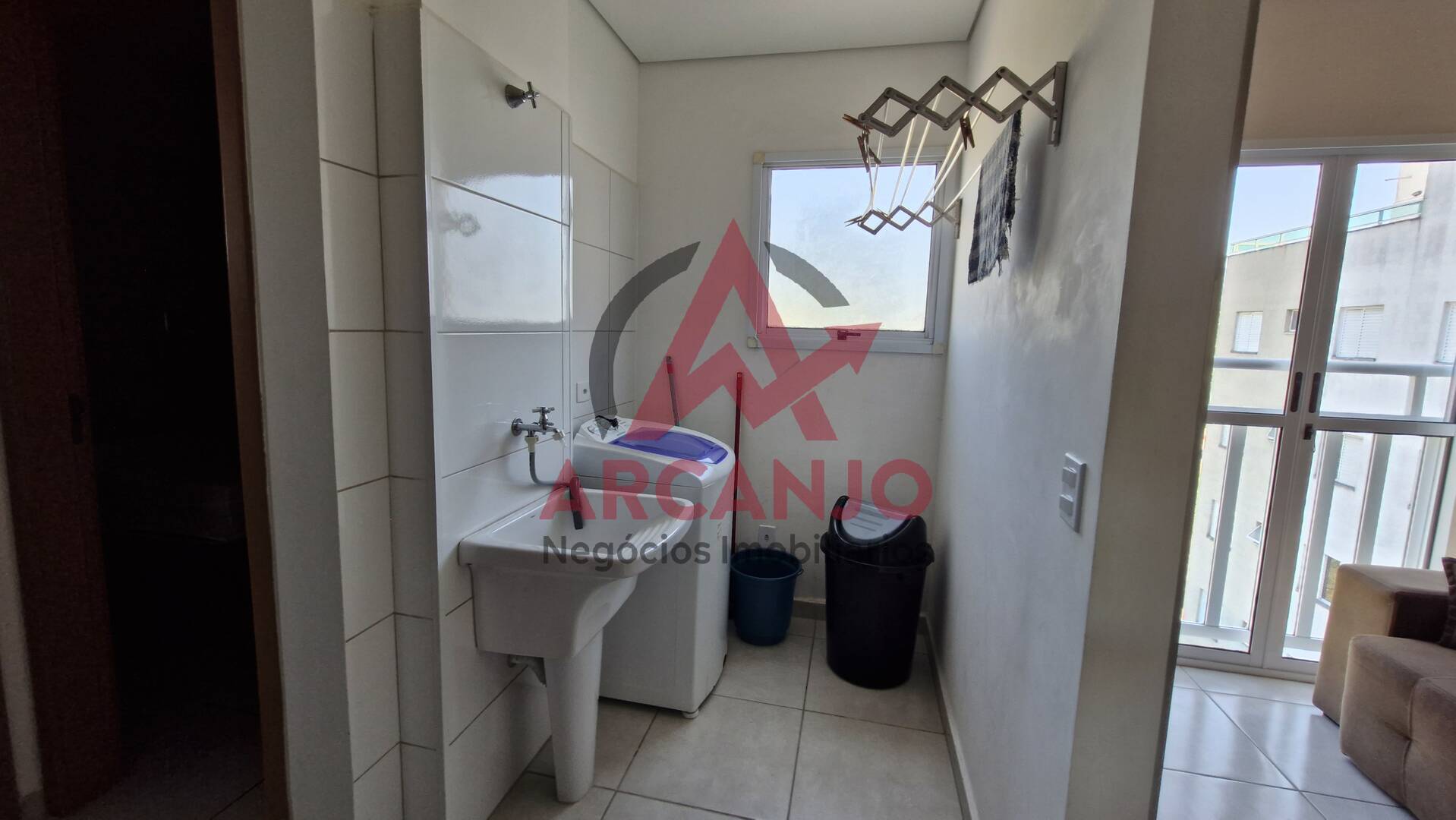 Apartamento à venda com 2 quartos, 50m² - Foto 27